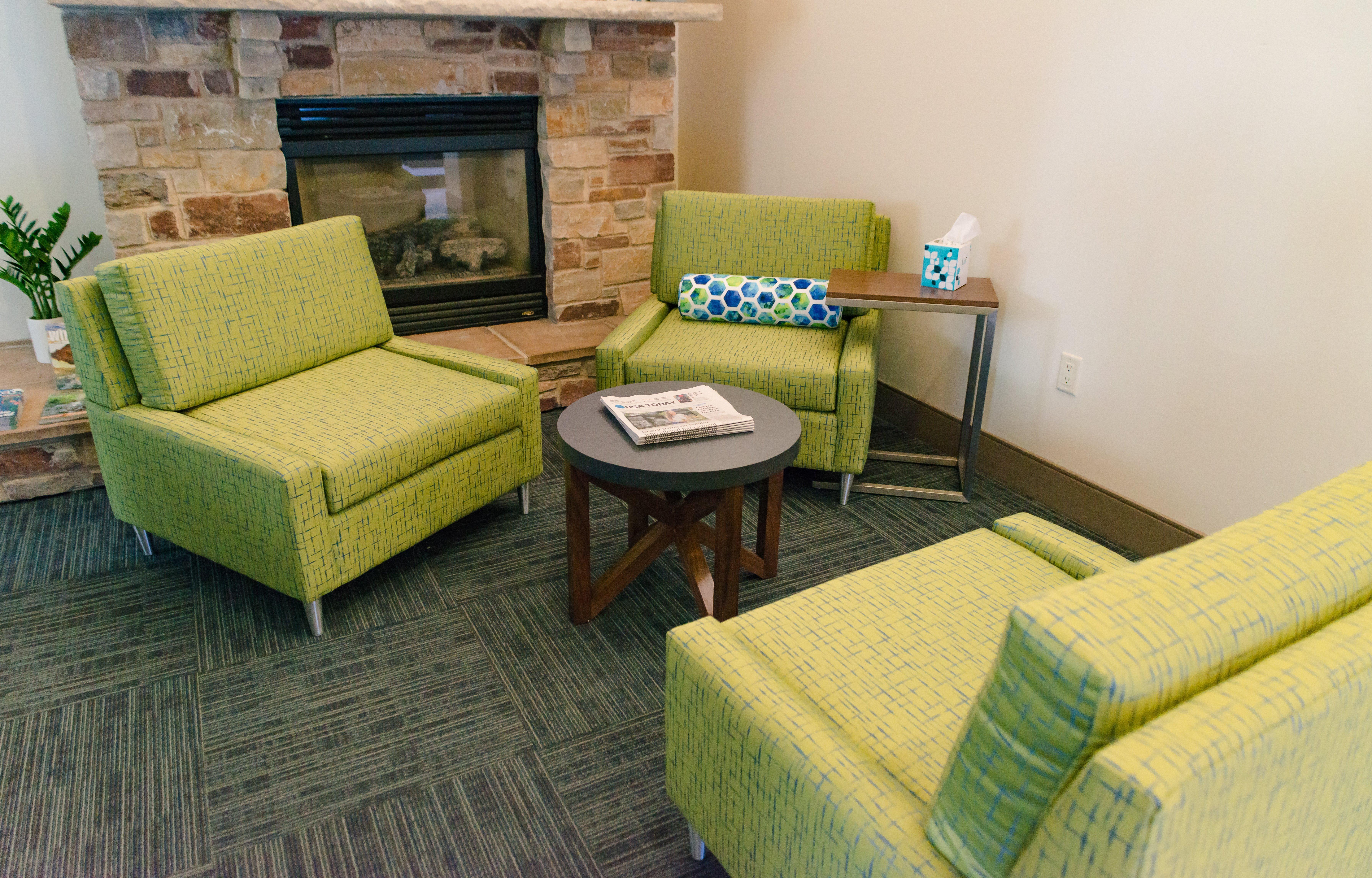 Holiday Inn Express Winona By Ihg Екстериор снимка